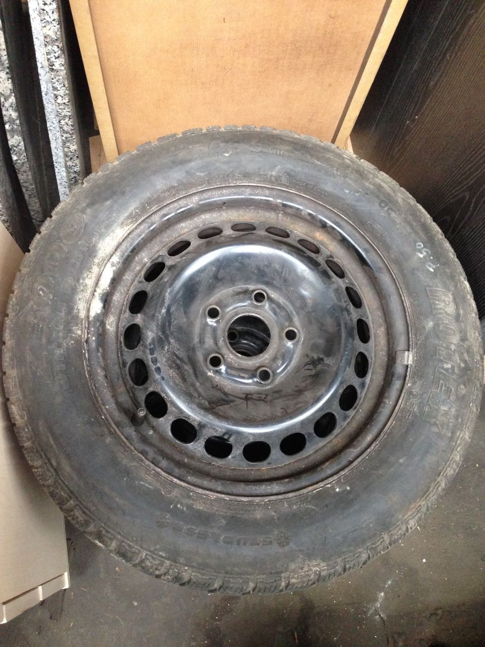 Rotex-Winter Reifen ( 2 Stück ) mit Stahl Felgen für Transporter